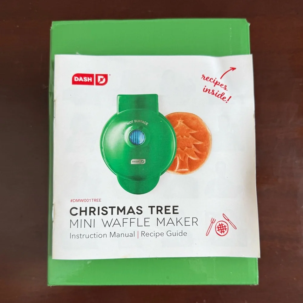 New! Green Dash Mini Christmas Tree Waffle Maker
